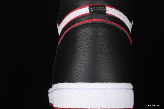 HYPE 555088-062 Air Jordan High Bloodline 1 OG 0731